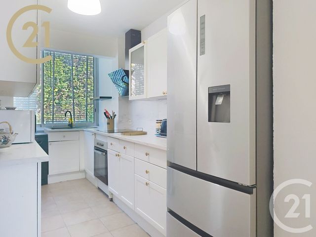 Appartement à vendre - 3 pièces - 68.7 m2 - LE CANNET - 06 - PROVENCE-ALPES-COTE-D-AZUR - Century 21 Immobilier Service
