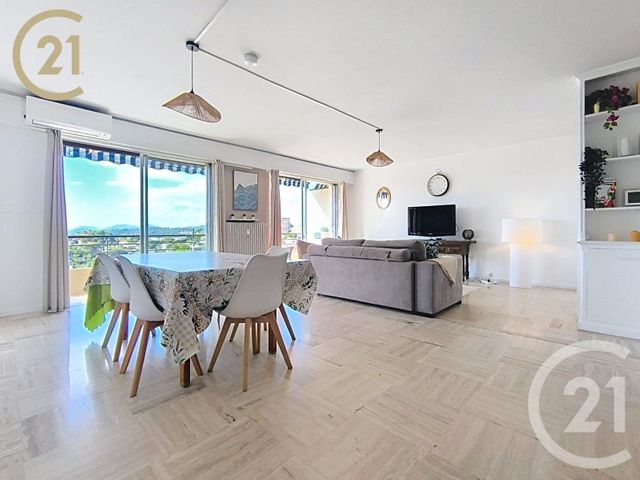 Appartement 2/3pp à vendre - 3 pièces - 68.7 m2 - LE CANNET - 06 - PROVENCE-ALPES-COTE-D-AZUR - Century 21 Immobilier Service