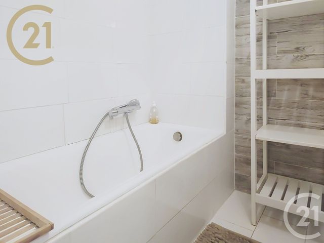 Appartement à vendre - 3 pièces - 68.7 m2 - LE CANNET - 06 - PROVENCE-ALPES-COTE-D-AZUR - Century 21 Immobilier Service