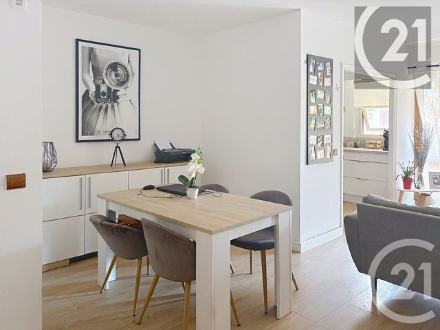Appartement F2 à vendre - 2 pièces - 44.11 m2 - CANNES - 06 - PROVENCE-ALPES-COTE-D-AZUR - Century 21 Immobilier Service