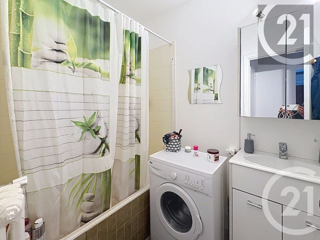 Appartement F2 à vendre - 2 pièces - 44.11 m2 - CANNES - 06 - PROVENCE-ALPES-COTE-D-AZUR - Century 21 Immobilier Service