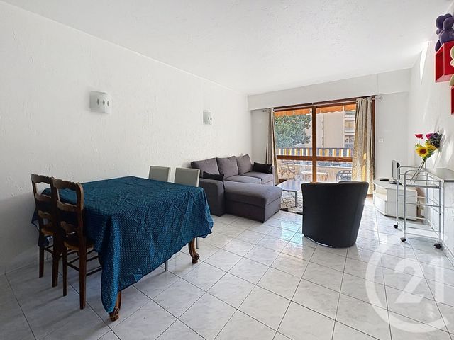 Appartement F2 à vendre - 2 pièces - 53.19 m2 - CANNES - 06 - PROVENCE-ALPES-COTE-D-AZUR - Century 21 Immobilier Service