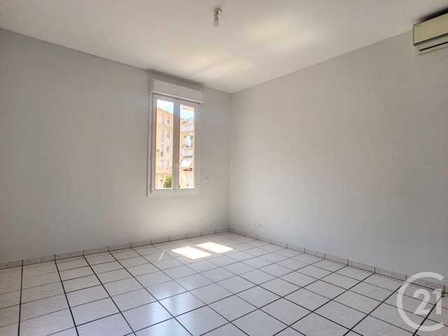 Appartement F4 à louer - 4 pièces - 86.1 m2 - CANNES LA BOCCA - 06 - PROVENCE-ALPES-COTE-D-AZUR - Century 21 Immobilier Service