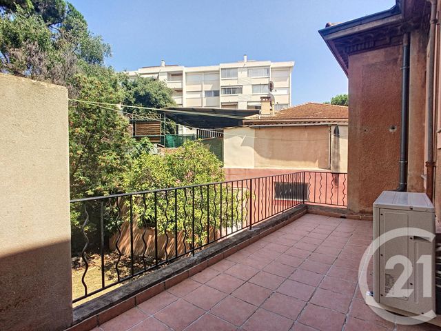Appartement F4 à louer - 4 pièces - 86.1 m2 - CANNES LA BOCCA - 06 - PROVENCE-ALPES-COTE-D-AZUR - Century 21 Immobilier Service