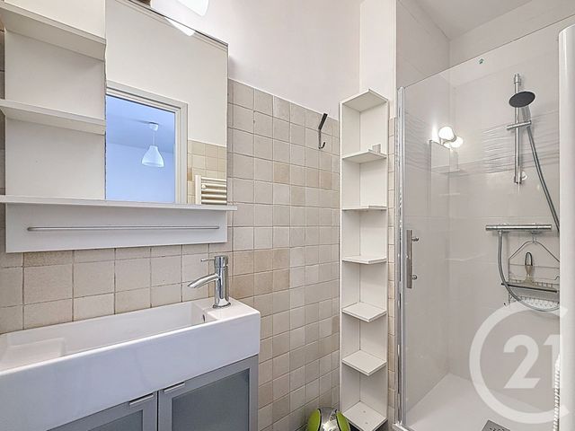 Appartement T2 à louer - 2 pièces - 43.0 m2 - CANNES - 06 - PROVENCE-ALPES-COTE-D-AZUR - Century 21 Immobilier Service