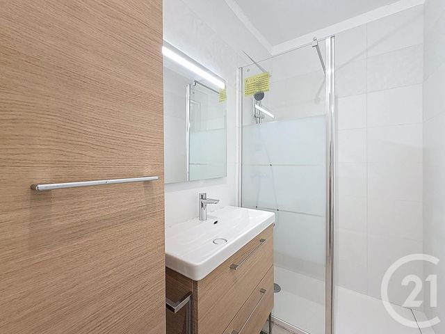 Appartement F1 à louer - 1 pièce - 33.01 m2 - CANNES - 06 - PROVENCE-ALPES-COTE-D-AZUR - Century 21 Immobilier Service