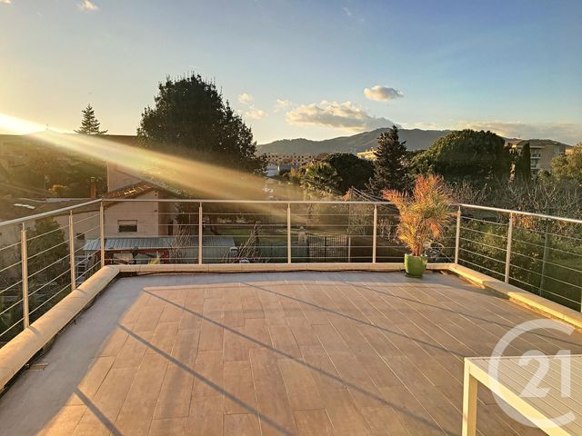 maison à louer - 4 pièces - 102.86 m2 - CANNES LA BOCCA - 06 - PROVENCE-ALPES-COTE-D-AZUR - Century 21 Immobilier Service