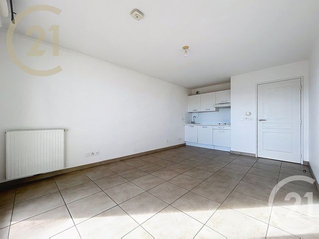 Appartement Studio à vendre - 1 pièce - 27.14 m2 - CANNES LA BOCCA - 06 - PROVENCE-ALPES-COTE-D-AZUR - Century 21 Immobilier Service