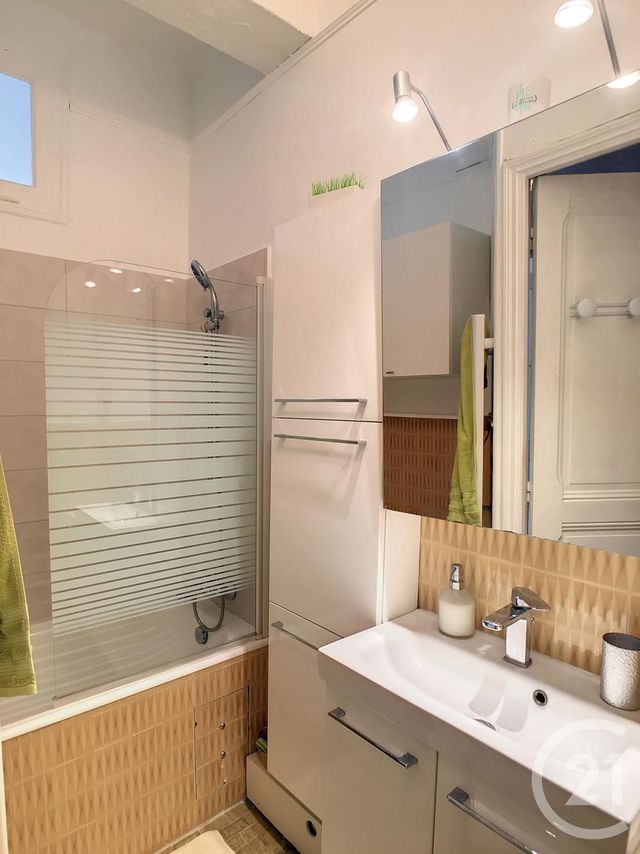 Appartement F3 à louer - 3 pièces - 62.74 m2 - CANNES - 06 - PROVENCE-ALPES-COTE-D-AZUR - Century 21 Immobilier Service