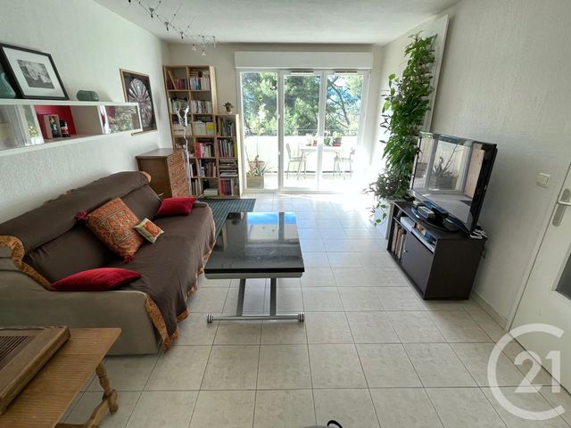 Appartement F2 à louer MOUGINS