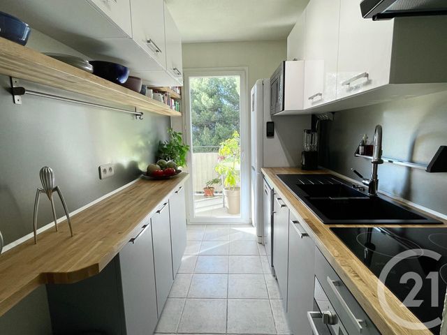 Appartement F2 à louer - 2 pièces - 44.01 m2 - MOUGINS - 06 - PROVENCE-ALPES-COTE-D-AZUR - Century 21 Immobilier Service