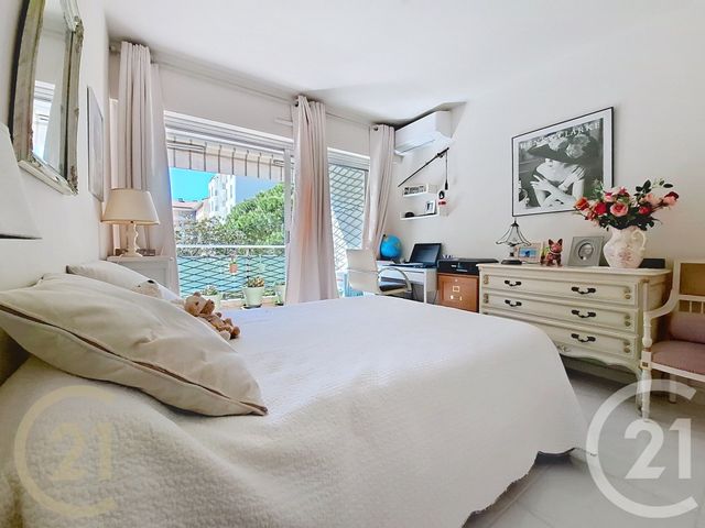 Appartement F2 à vendre - 2 pièces - 49.01 m2 - CANNES - 06 - PROVENCE-ALPES-COTE-D-AZUR - Century 21 Immobilier Service
