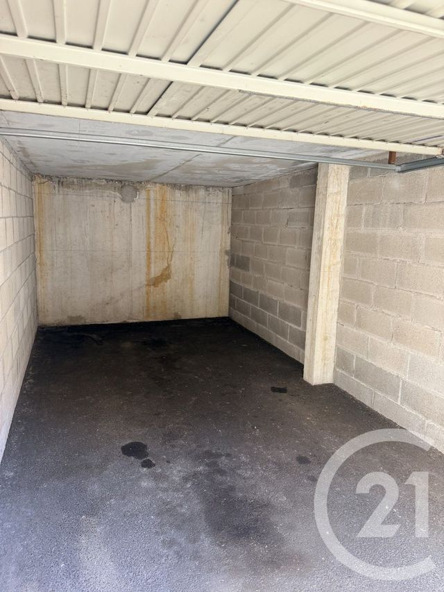 parking à louer - 10.0 m2 - CANNES - 06 - PROVENCE-ALPES-COTE-D-AZUR - Century 21 Immobilier Service