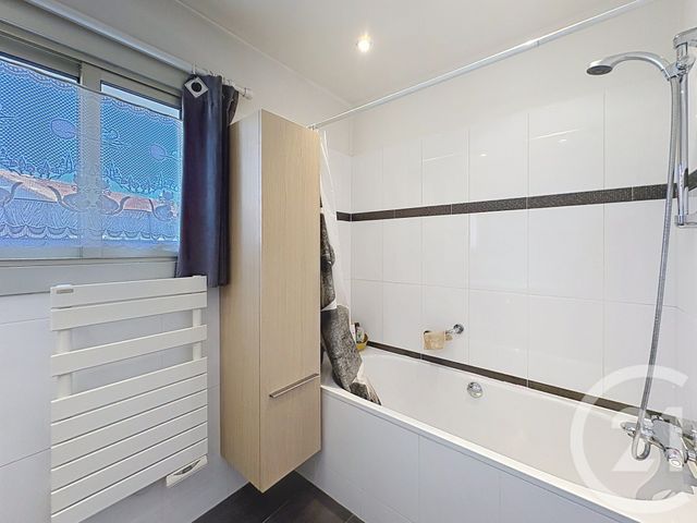 maison à vendre - 4 pièces - 84.0 m2 - CANNES LA BOCCA - 06 - PROVENCE-ALPES-COTE-D-AZUR - Century 21 Immobilier Service