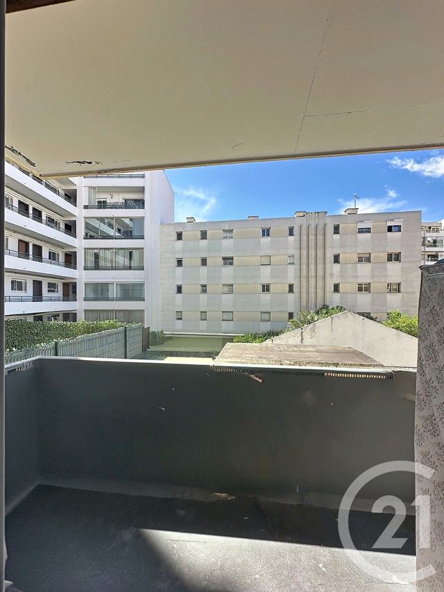 Appartement Studio à vendre - 1 pièce - 22.76 m2 - CANNES - 06 - PROVENCE-ALPES-COTE-D-AZUR - Century 21 Immobilier Service