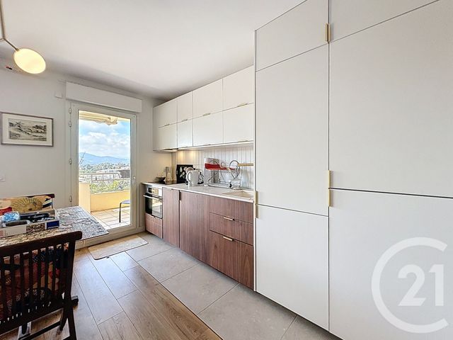 Appartement F2 à vendre - 2 pièces - 48.16 m2 - CANNES - 06 - PROVENCE-ALPES-COTE-D-AZUR - Century 21 Immobilier Service