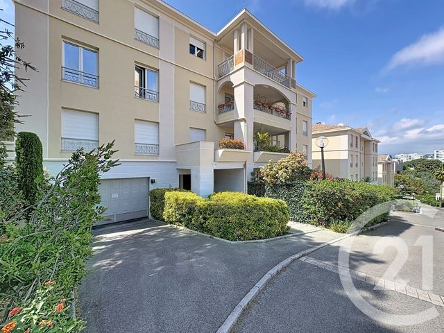 Appartement F2 à vendre - 2 pièces - 48.16 m2 - CANNES - 06 - PROVENCE-ALPES-COTE-D-AZUR - Century 21 Immobilier Service