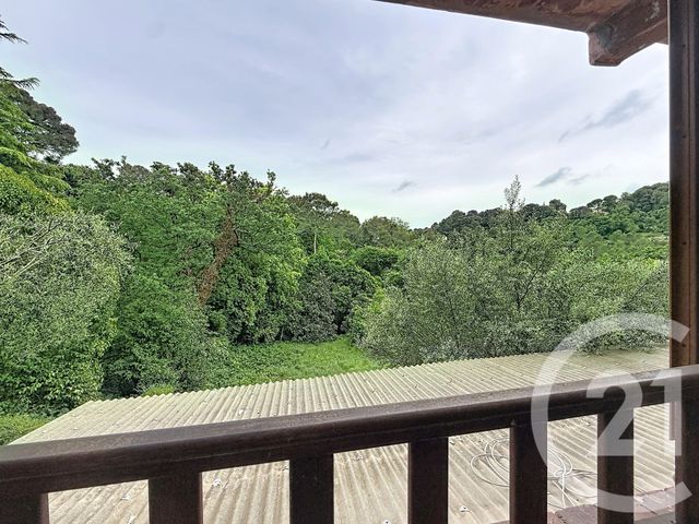 Appartement F3 à louer - 3 pièces - 61.77 m2 - MOUGINS - 06 - PROVENCE-ALPES-COTE-D-AZUR - Century 21 Immobilier Service