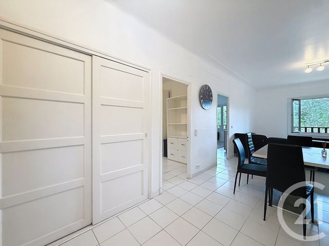 Appartement F3 à louer - 3 pièces - 61.77 m2 - MOUGINS - 06 - PROVENCE-ALPES-COTE-D-AZUR - Century 21 Immobilier Service