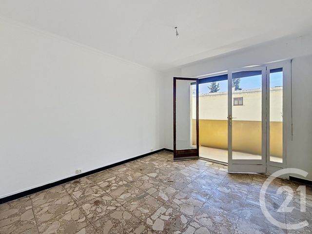 Appartement T2 à louer - 2 pièces - 42.12 m2 - LE CANNET - 06 - PROVENCE-ALPES-COTE-D-AZUR - Century 21 Immobilier Service