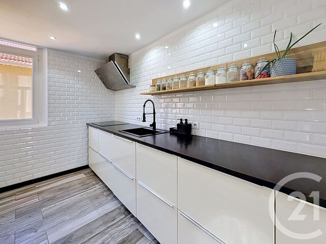 Appartement F4 à vendre - 4 pièces - 74.09 m2 - CANNES - 06 - PROVENCE-ALPES-COTE-D-AZUR - Century 21 Immobilier Service