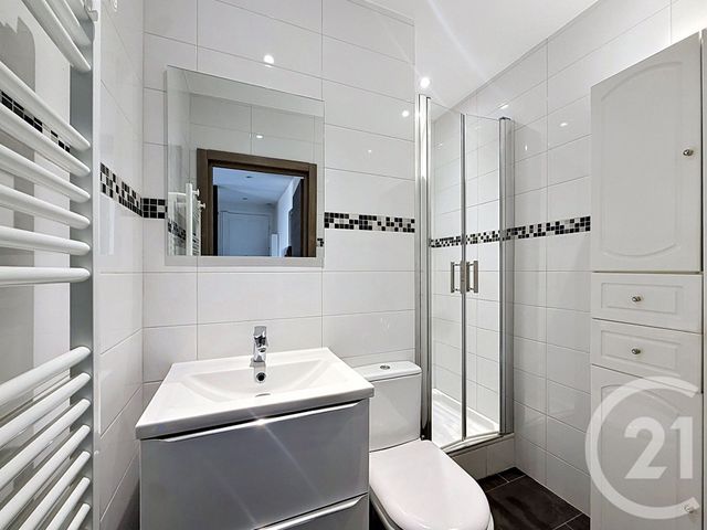 Appartement F3 à louer - 3 pièces - 51.2 m2 - CANNES - 06 - PROVENCE-ALPES-COTE-D-AZUR - Century 21 Immobilier Service