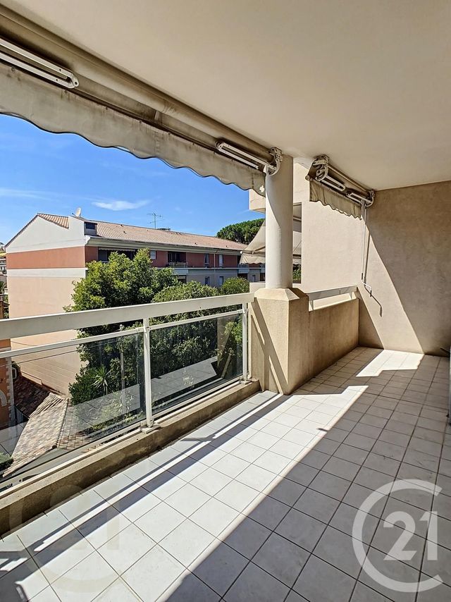 Appartement F3 à louer CANNES