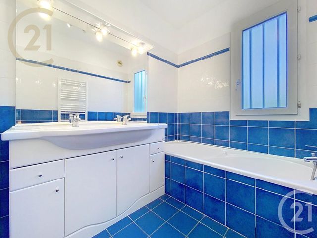 Appartement F4 à vendre - 4 pièces - 75.27 m2 - CANNES - 06 - PROVENCE-ALPES-COTE-D-AZUR - Century 21 Immobilier Service