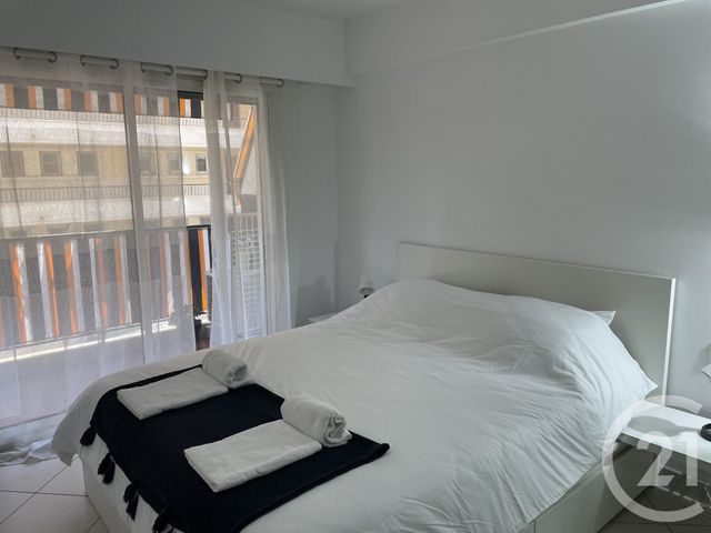 Appartement F2 à vendre - 2 pièces - 41.34 m2 - CANNES - 06 - PROVENCE-ALPES-COTE-D-AZUR - Century 21 Immobilier Service