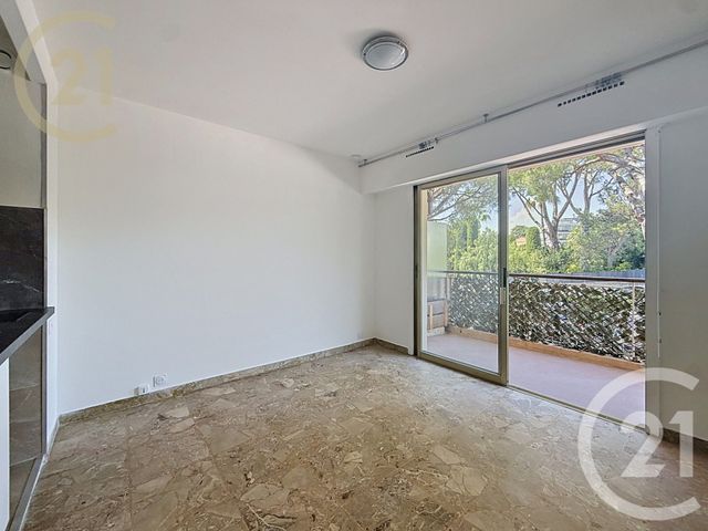Appartement F1 à louer - 1 pièce - 17.45 m2 - CANNES - 06 - PROVENCE-ALPES-COTE-D-AZUR - Century 21 Immobilier Service