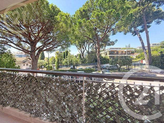 Appartement F1 à louer - 1 pièce - 17.45 m2 - CANNES - 06 - PROVENCE-ALPES-COTE-D-AZUR - Century 21 Immobilier Service