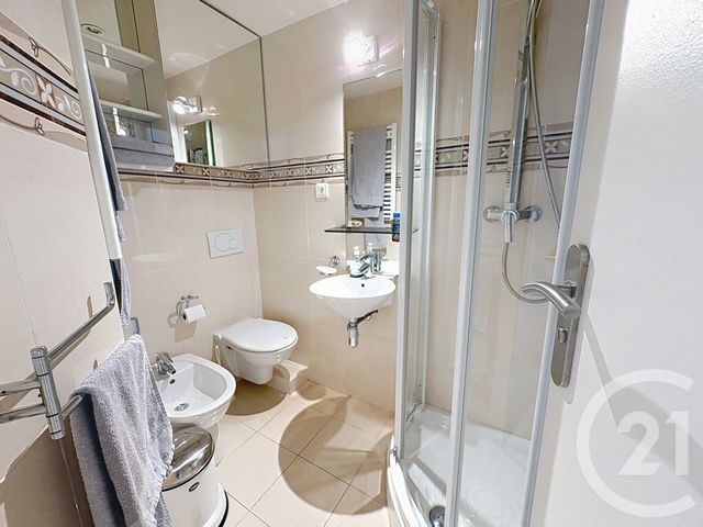 Appartement F3 à vendre - 3 pièces - 84.01 m2 - CANNES - 06 - PROVENCE-ALPES-COTE-D-AZUR - Century 21 Immobilier Service