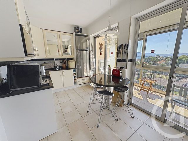 Appartement F3 à vendre - 3 pièces - 84.01 m2 - CANNES - 06 - PROVENCE-ALPES-COTE-D-AZUR - Century 21 Immobilier Service