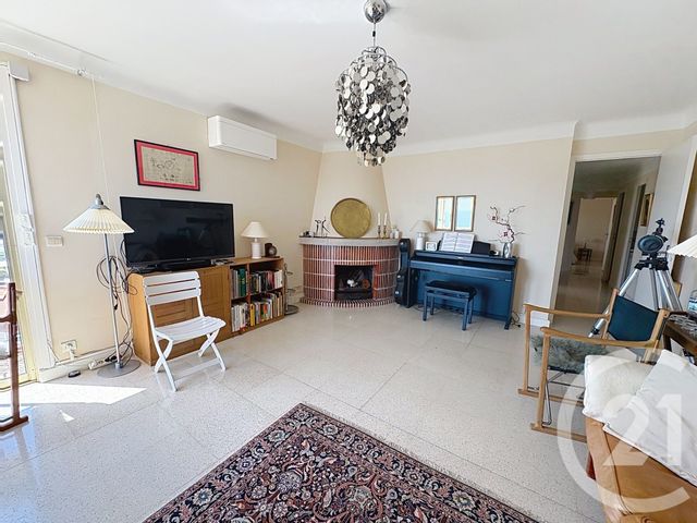 Appartement F3 à vendre - 3 pièces - 84.01 m2 - CANNES - 06 - PROVENCE-ALPES-COTE-D-AZUR - Century 21 Immobilier Service