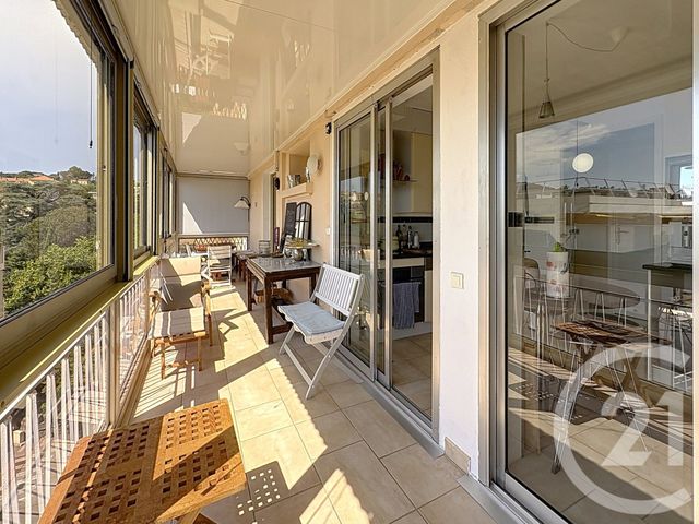 Appartement F3 à vendre - 3 pièces - 84.01 m2 - CANNES - 06 - PROVENCE-ALPES-COTE-D-AZUR - Century 21 Immobilier Service