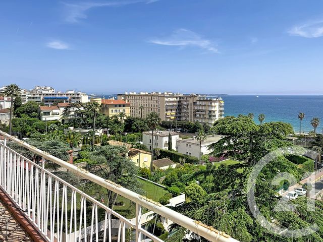 Appartement F3 à vendre - 3 pièces - 84.01 m2 - CANNES - 06 - PROVENCE-ALPES-COTE-D-AZUR - Century 21 Immobilier Service