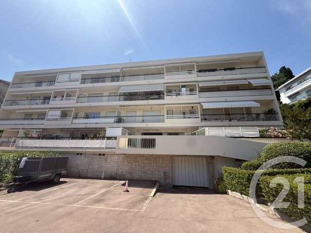 Appartement F2 à louer CANNES