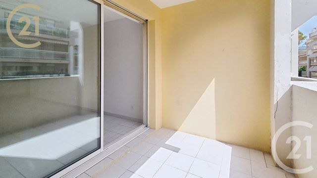 Appartement F3 à vendre - 3 pièces - 60.02 m2 - CANNES - 06 - PROVENCE-ALPES-COTE-D-AZUR - Century 21 Immobilier Service