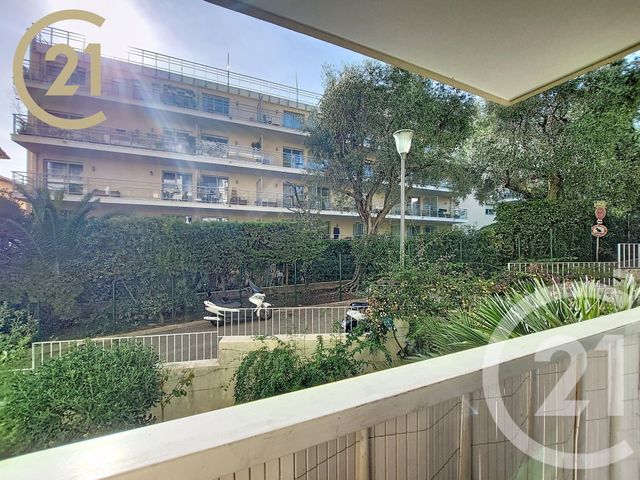 Appartement F2 à vendre - 2 pièces - 43.69 m2 - CANNES - 06 - PROVENCE-ALPES-COTE-D-AZUR - Century 21 Immobilier Service