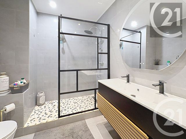 Appartement F4 à vendre - 4 pièces - 141.28 m2 - CANNES - 06 - PROVENCE-ALPES-COTE-D-AZUR - Century 21 Immobilier Service