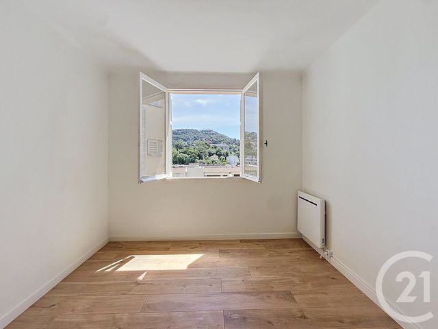 Appartement F4 à louer - 4 pièces - 65.1 m2 - LE CANNET - 06 - PROVENCE-ALPES-COTE-D-AZUR - Century 21 Immobilier Service