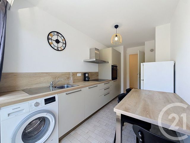 Appartement F2 à louer - 2 pièces - 58.49 m2 - CANNES - 06 - PROVENCE-ALPES-COTE-D-AZUR - Century 21 Immobilier Service