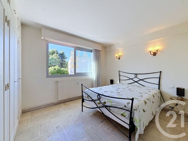 Appartement F2 à louer - 2 pièces - 58.49 m2 - CANNES - 06 - PROVENCE-ALPES-COTE-D-AZUR - Century 21 Immobilier Service