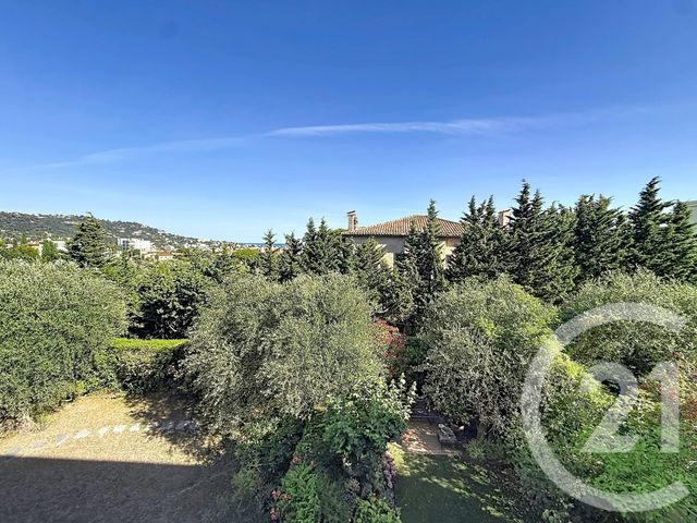 Appartement F2 à louer - 2 pièces - 58.49 m2 - CANNES - 06 - PROVENCE-ALPES-COTE-D-AZUR - Century 21 Immobilier Service
