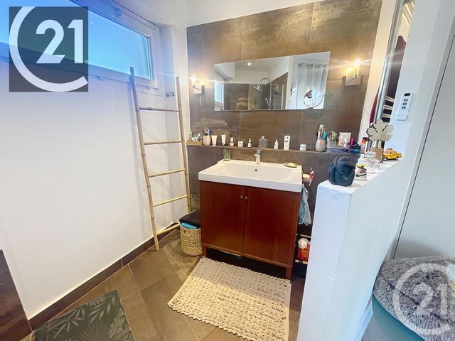 Appartement F3 à vendre - 3 pièces - 62.03 m2 - CANNES - 06 - PROVENCE-ALPES-COTE-D-AZUR - Century 21 Immobilier Service