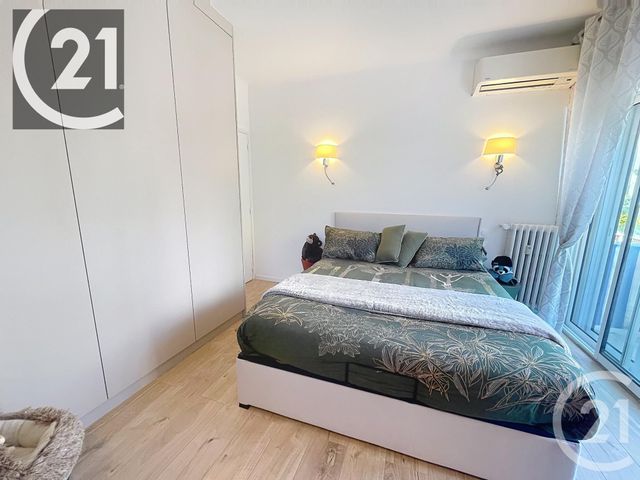 Appartement F3 à vendre - 3 pièces - 62.03 m2 - CANNES - 06 - PROVENCE-ALPES-COTE-D-AZUR - Century 21 Immobilier Service