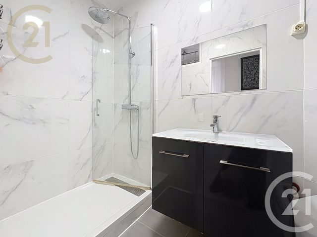 Appartement F3 à vendre - 3 pièces - 45.02 m2 - CANNES - 06 - PROVENCE-ALPES-COTE-D-AZUR - Century 21 Immobilier Service