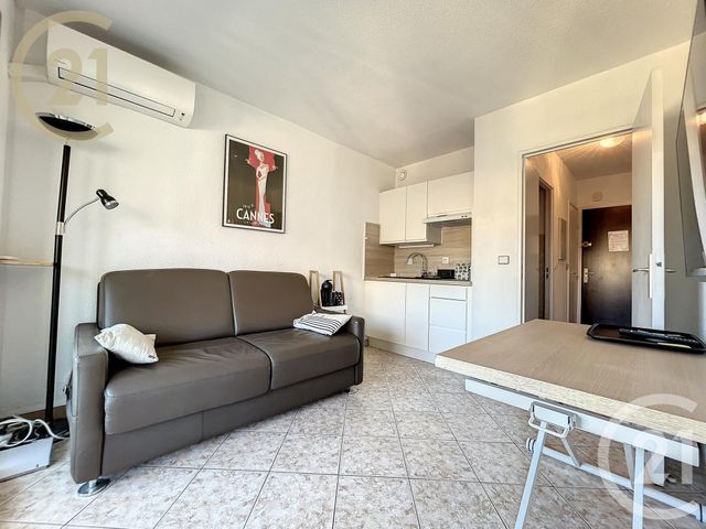 Appartement F2 à louer - 2 pièces - 24.25 m2 - CANNES - 06 - PROVENCE-ALPES-COTE-D-AZUR - Century 21 Immobilier Service