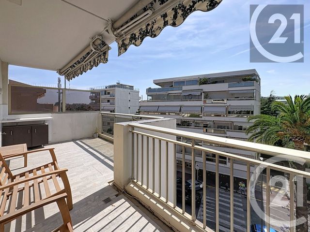 Appartement F3 à vendre - 3 pièces - 68.75 m2 - CANNES - 06 - PROVENCE-ALPES-COTE-D-AZUR - Century 21 Immobilier Service