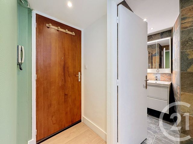 Appartement F1 à louer - 1 pièce - 27.24 m2 - CANNES - 06 - PROVENCE-ALPES-COTE-D-AZUR - Century 21 Immobilier Service